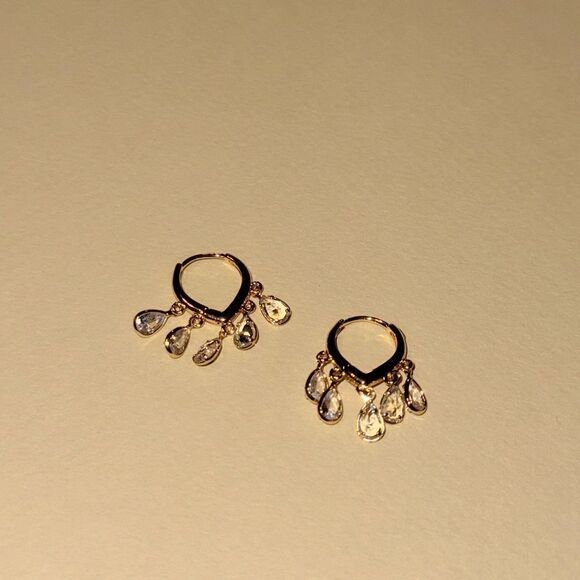 Crystal hoop earrings M625 - Picture 2 of 4